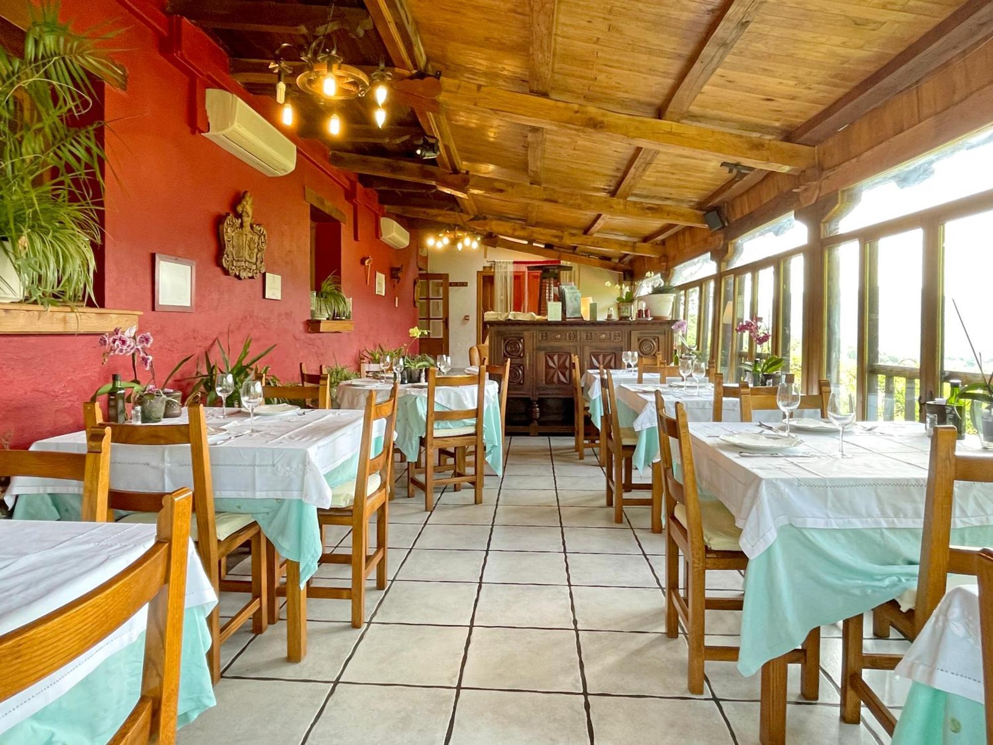Hotel Peruskenea خاونساراس المظهر الخارجي الصورة