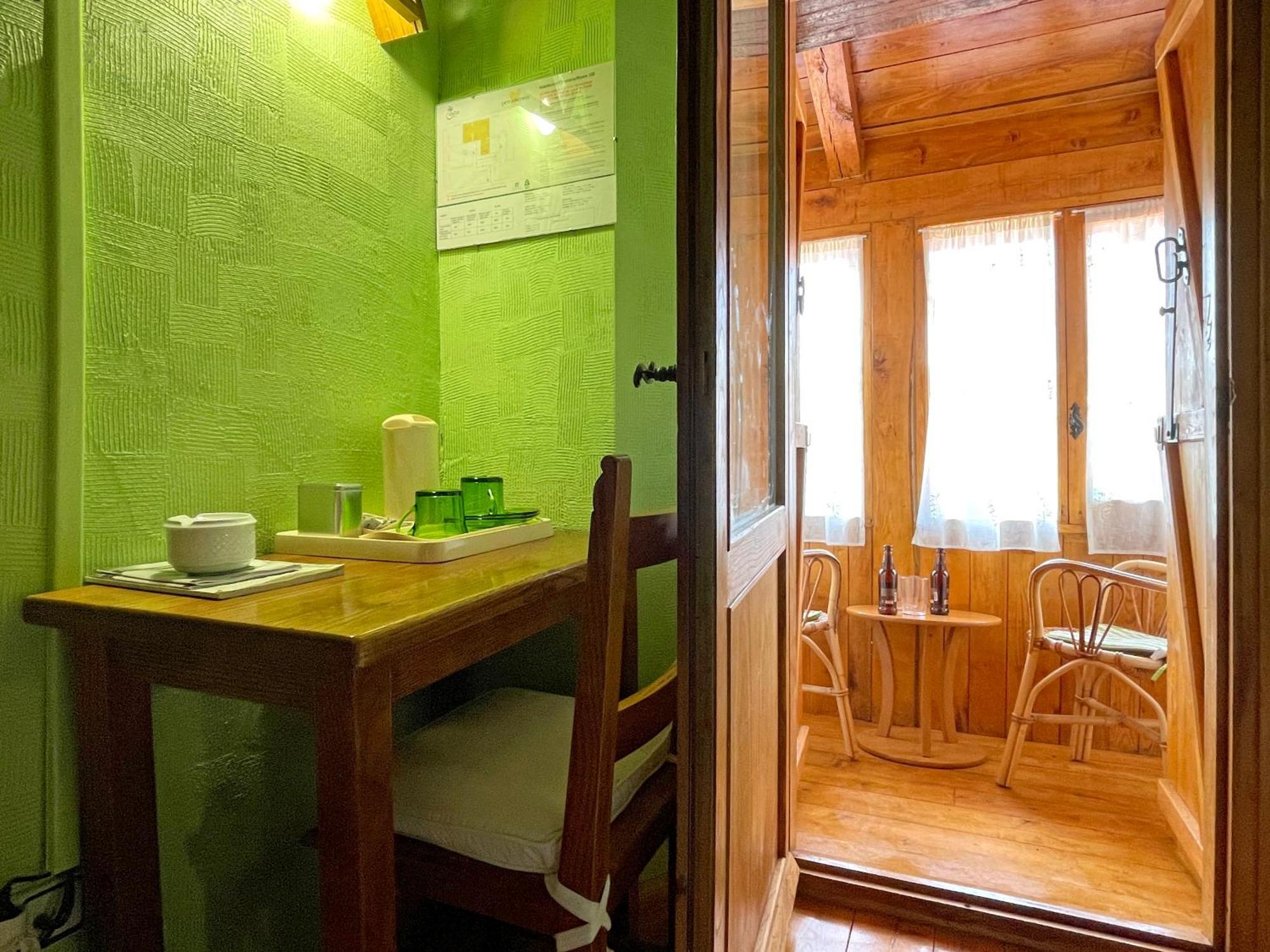 Hotel Peruskenea خاونساراس المظهر الخارجي الصورة